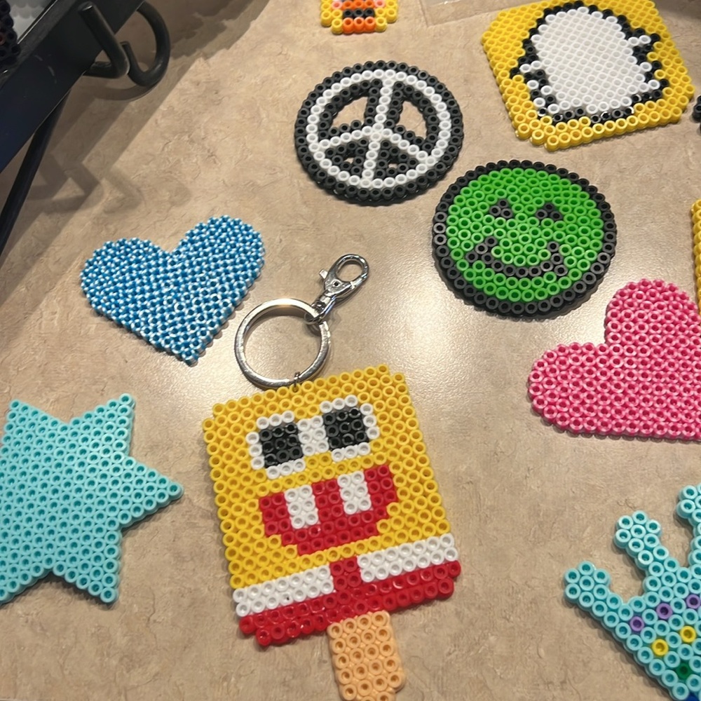 Keychain/Magnets - Picture 4 of 5